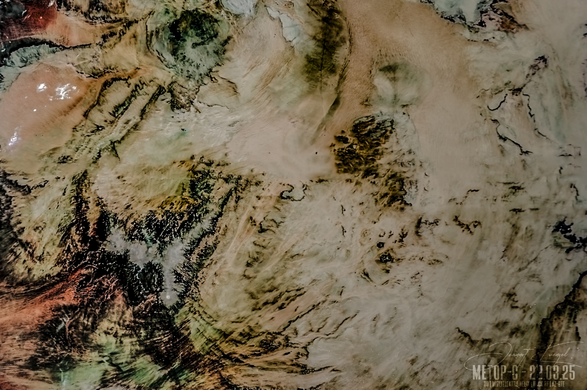 3.25 NOAA19 avhrr 3 AVHRR 3b45 IR False Color d3